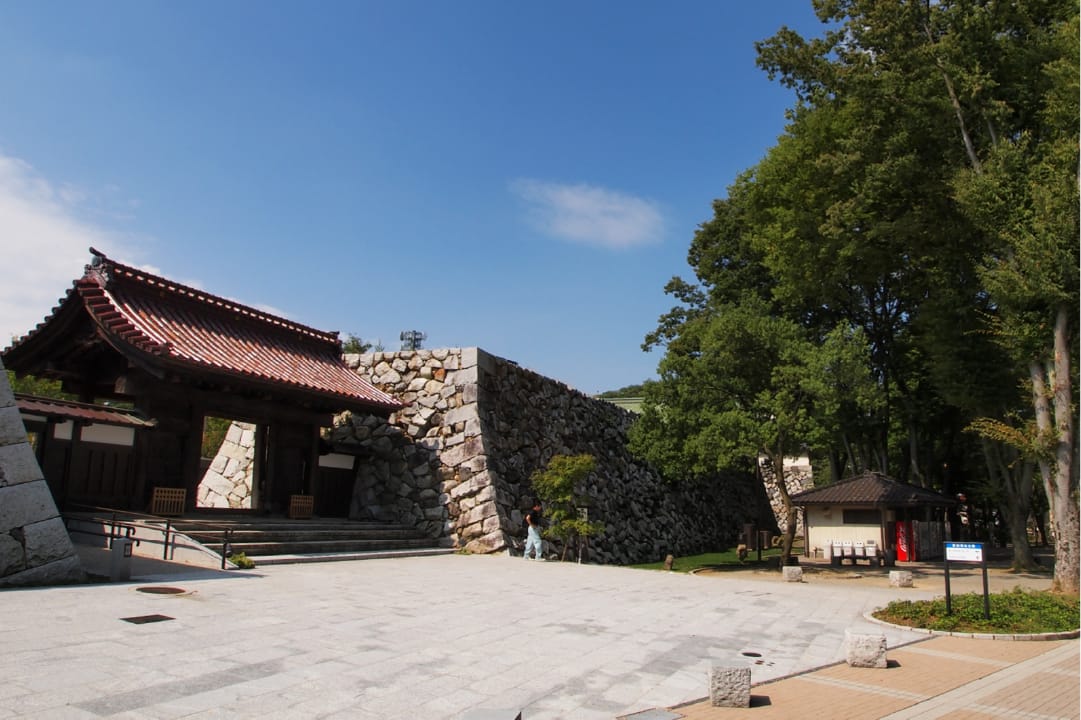 富山城址公園